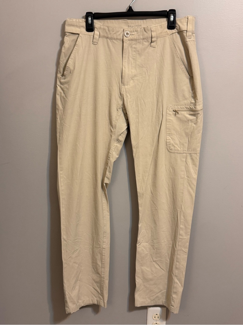 HUK Men's Performance Fishing Pants Khaki Stretch Zip Pockets Size 35x31